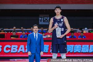 媒体人:徐昕留洋的大门并没有关闭 NCAA依然是个值得考虑的选择