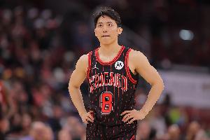 媒体人:河村根本入不了CBA法眼 除非有球队像签JCole那样搞噱头